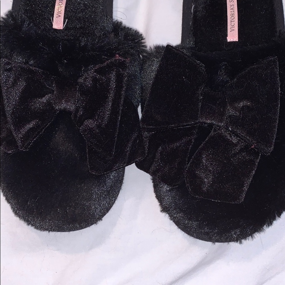 Victoria Secret Slippers💖 - Picture 3 of 4